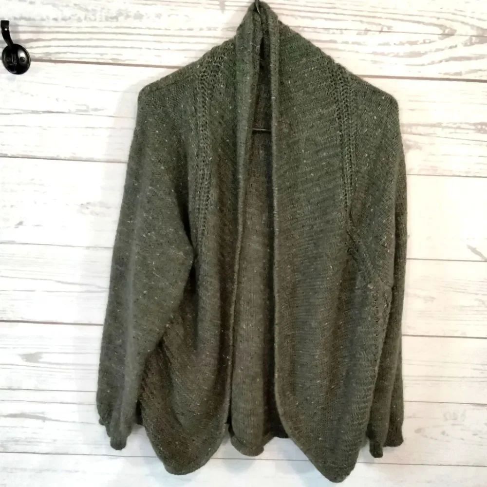 Denver hayes Woman's Sweater